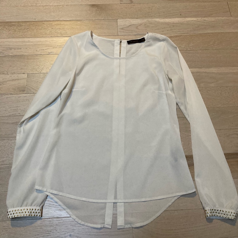 The limited xs blouse